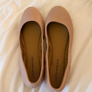 Lucky Brand Women's Beige Ballet Flats
